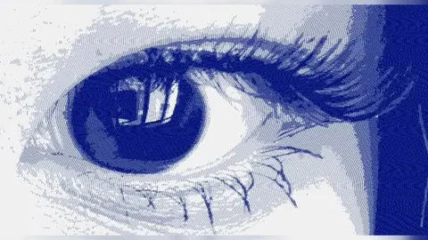 Olho azul em tom de azul
