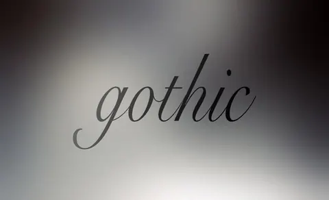 banner com palavra gothic e fundo cinza