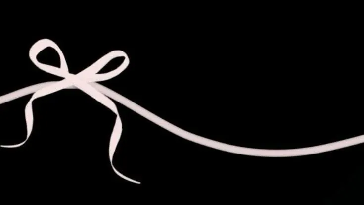 Banner fita branca fundo preto