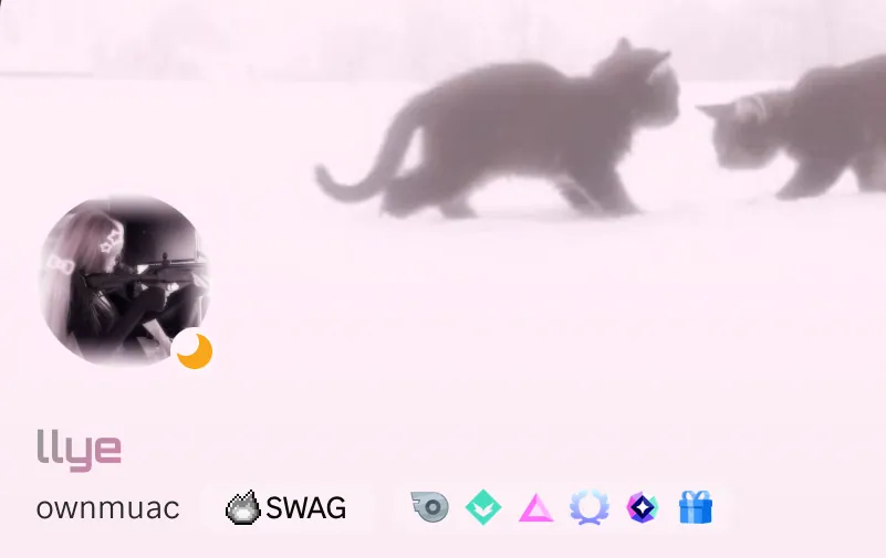 Perfil rosa com gatos e arma